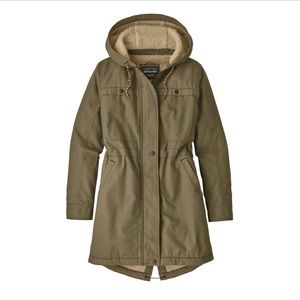 Patagonia Women’s Insulated Prairie Dawn Parka